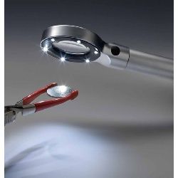 Lighthouse LED Illuminated Magnifier LU190LED with 3.2x Magnification